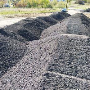 Lhota u Dobřan - Nelegální návoz stavebního odpadu s příměsemi betonu